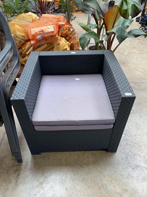 Lot 2561 - Black rattan style single garden armchair