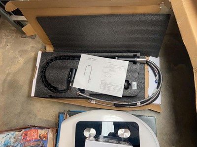 Lot 2475 - Boxed matt black pull out kitchen tap
