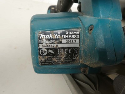 Lot A Makita DSS501 136mm 18V circular saw...