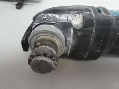 Lot A Makita LXT DHS680 165mm 18V Brushless...