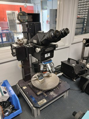Lot 6 - Cambridge Instruments Micro Zoom 2, microscope...