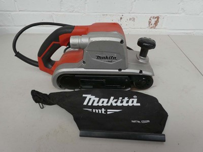 Lot A Makita M9400 100mm 2vov belt sander with...