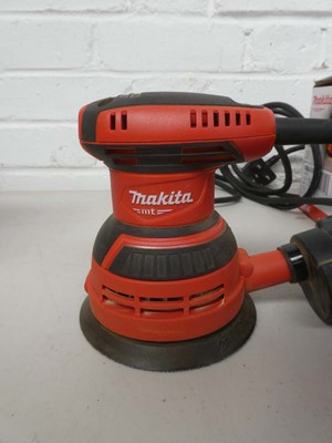 Lot Two Makita M9204 125mm 240v orbital sanders...