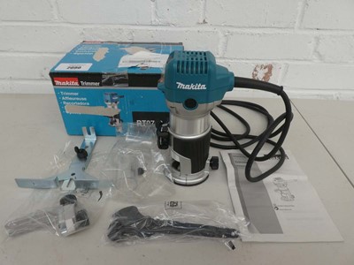 Lot Makita RT0702CX4 240V trimmer with associated...