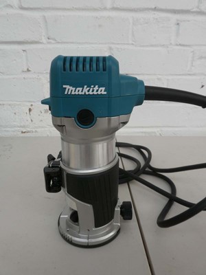 Lot Makita RT0702CX4 240V trimmer with associated...