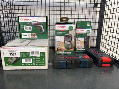 Lot 2527 - Bosch AL 36V battery charger with a DeWalt...