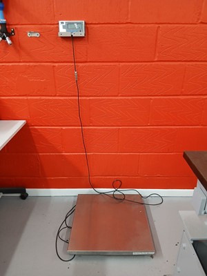 Lot 123 - Salter Brecknell model WS digital platform scale