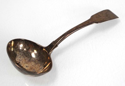 Lot 299 - A George III silver fiddle pattern sauce ladle,...