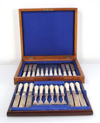 Lot 310 - A cased set of twelve Victorian silver and...