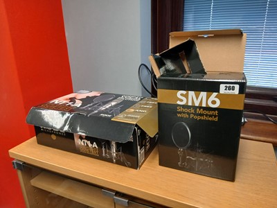 Lot 260 - Rode NT1-A studio microphone with a SM6 shock...