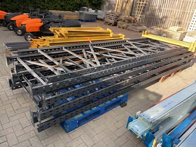 Lot 4298 - Quantity of boltless blue anf orange pallet...