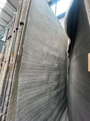 Lot 5050 - Very large grey rug