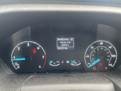 Lot (Private: EM10 CKS, Original: CV68 LRK) 2018...