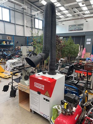 Lot 4551 - Weldability Protectoxtract mobile welding and...