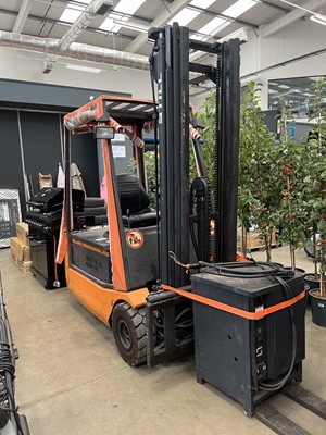 Lot 4460 - STILL R20-16 three wheeled forklift, 1600kg...