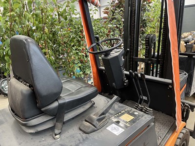Lot 4460 - STILL R20-16 three wheeled forklift, 1600kg...