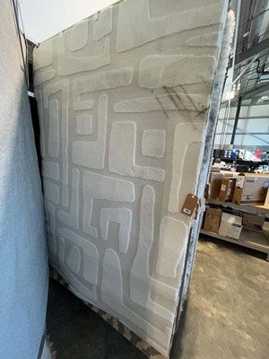 Lot 1327 - 2 tone white ultra soft area rug, approx. size...