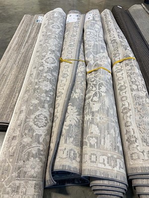 Lot 1337 - Gertmenian Sasha area rug, size 200 x274cm.