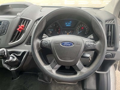 Lot 2016 Ford Transit 350