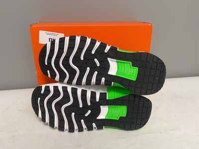 Lot Nike UK9 free metcon 6 trainers in white - boxed