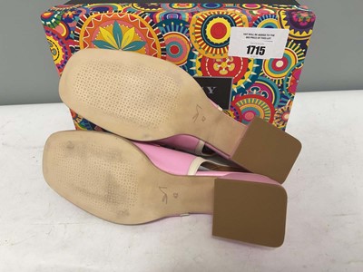 Lot Embassy London EU42 pink & cream pastel diana...