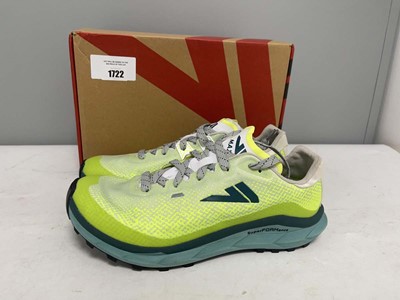 Lot Vj Shoes UK9.5 maxx 2 trainers in lime - boxed