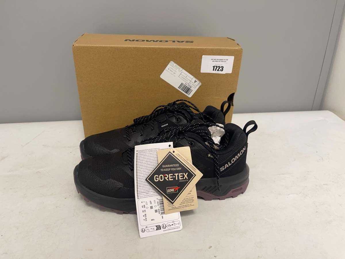 Lot Salomon UK7 exeo GTX trainers in black - boxed