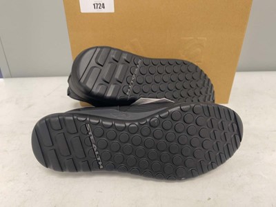 Lot Adidas UK11 5.10 trailcross GTX trainers in...