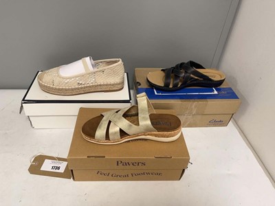 Lot 3x Boxed pairs of sandals to include Clarks...