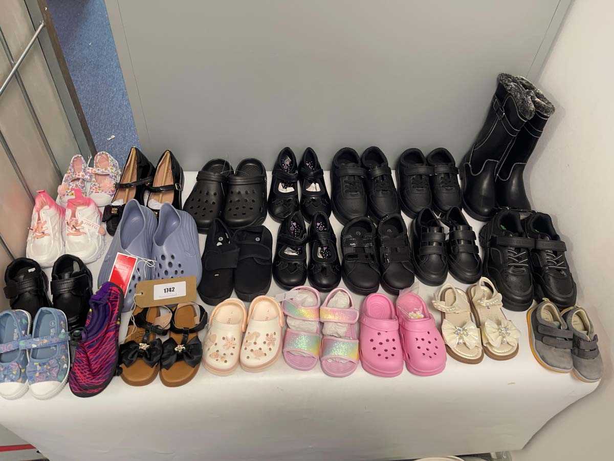 Lot 23x Pairs of children's shoes to include M&S,...