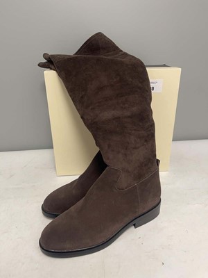 Lot Kurt Geiger EU41 brown suede boots - boxed