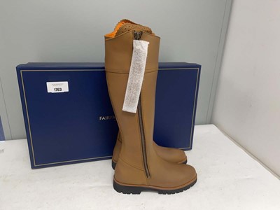 Lot Fairfax & Favor UK7 narrow fit explorer boots...