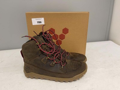 Lot Vivobarefoot UK8 tracker leather AT II boots...