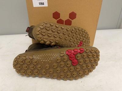 Lot Vivobarefoot UK8 tracker leather AT II boots...