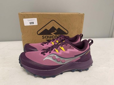 Lot Saucony Trail UK7.5 peregrine 14 trainers in...