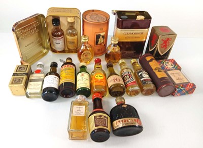 Lot 154 - A collection of 18 Whisky & other miniatures