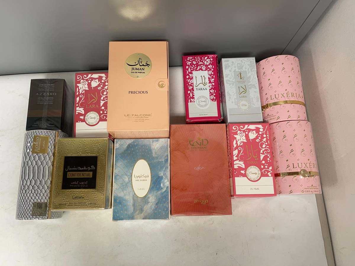 Lot Various Arabian perfumes