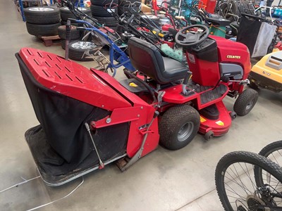 Lot 4136 - Countax C600H petrol ride on lawnmower plus key