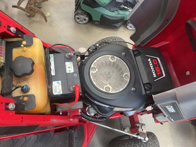 Lot 4136 - Countax C600H petrol ride on lawnmower plus key