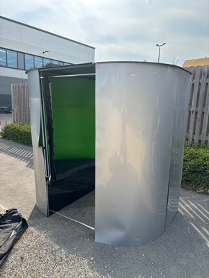 Lot 4341 - Photo booth, camera, laptop, screen etc