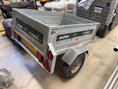 Lot 4353 - Daxara 127 single axle trailer