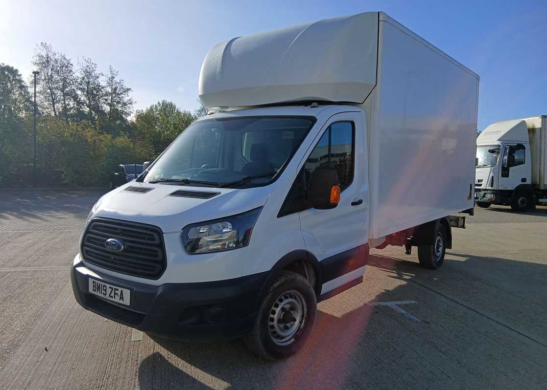 2019 Ford Transit 350 3.5-tonne Luton box van with