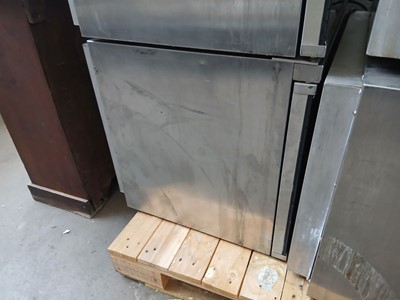 Lot 506 - 80cm electric Burco bench top convection oven