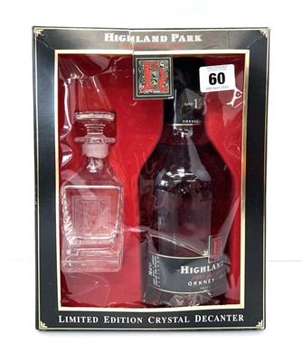 Lot 112 - Gift set including a dumpy bottle of Highland...