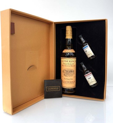 Lot 126 - A Glenmorangie gift set comprising 10 Year Old...