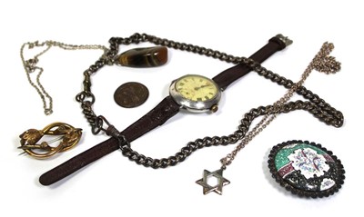 Lot 771 - A group of jewellery including a silver...