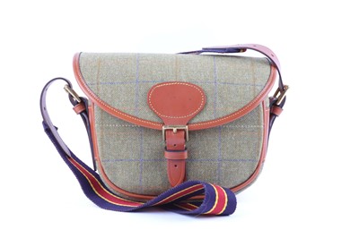 Lot 1056 - A Martin Jones tweed and leather cartridge bag,...