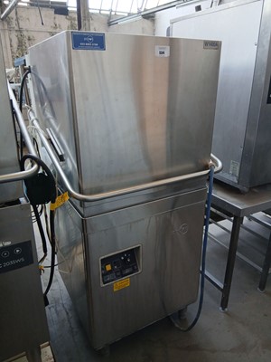 Lot 534 - 66cm Proton W1400A lift-top pass-through...