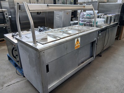 Lot 457 - 160cm electric Victor mobile heated servery...