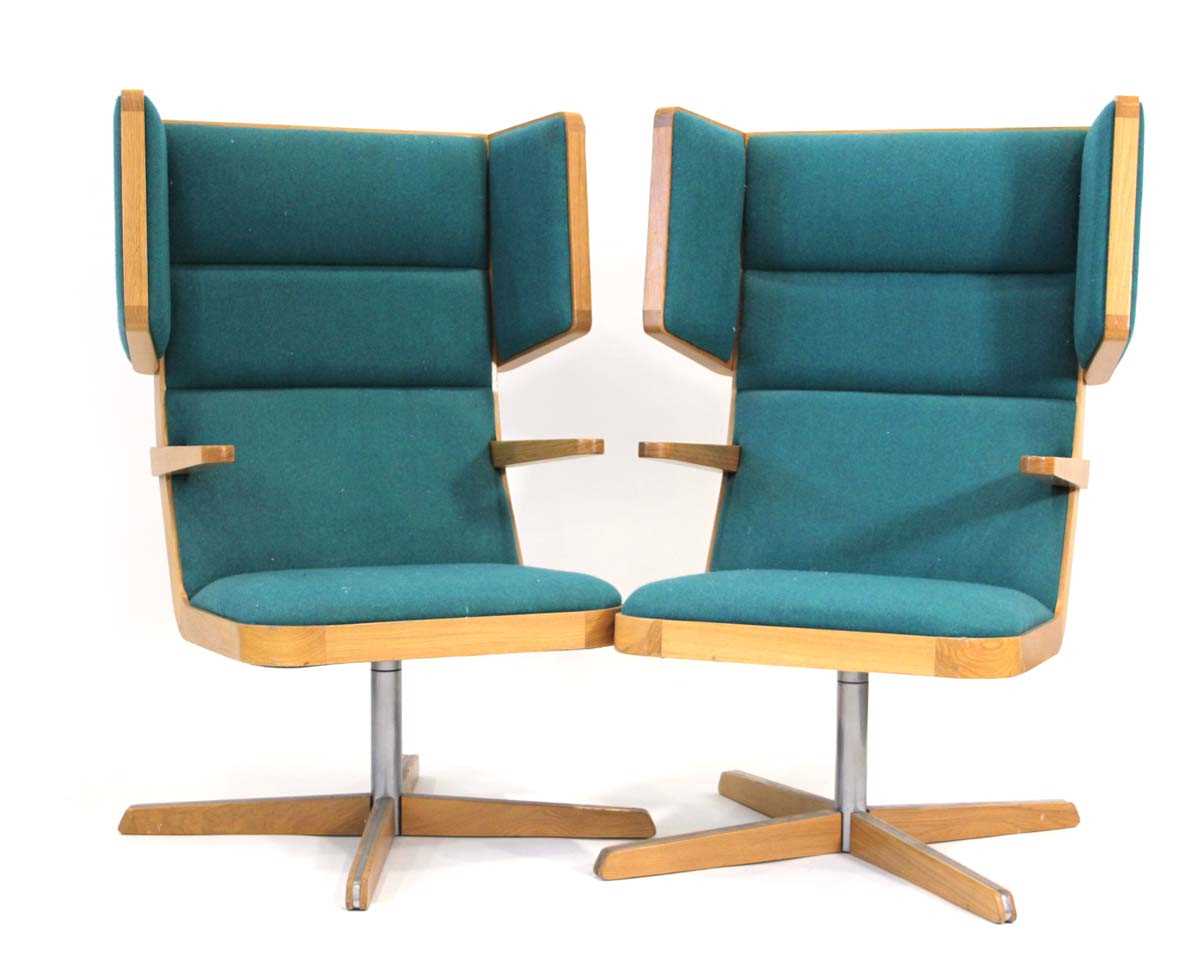 Lot 34 - A pair of 1980/90's oak armchairs, each...